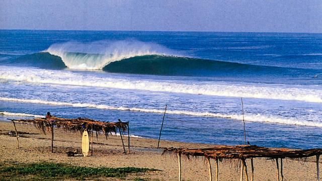 Empty lineup at Puerto Escodido, 1996. Photo: Rob Keith