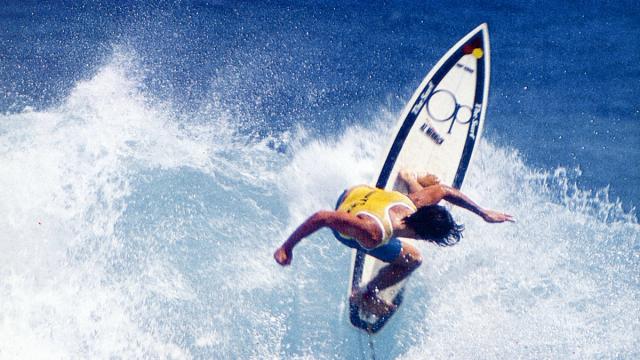 Tom Curren on Black Beauty. Photo: Aaron Chang
