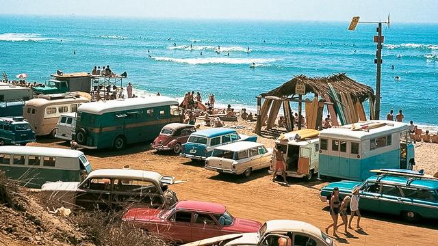 San Onofre, 1963. Photo: LeRoy Grannis