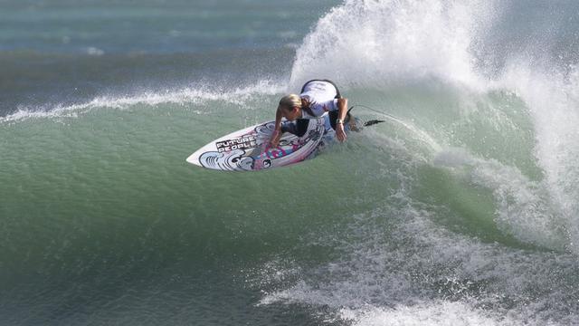 Chelsea Georgeson, Fitzroy Beach, NZ. Photo: Daisy Day
