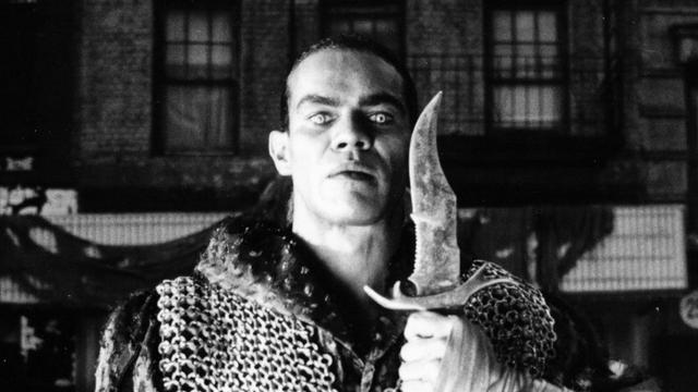 Vince Klyn in "Cyborg" (1989)