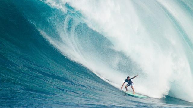Kehea Hart, Waimea, 2010. Photo: Sean Davey