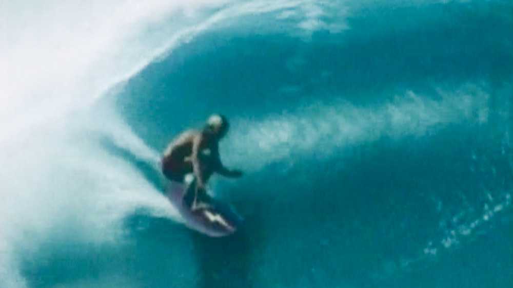 rory russell surfing the pipeline in Seadreams