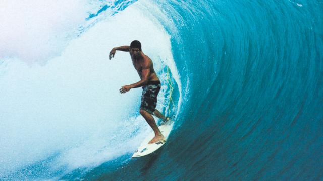 Bruce Irons, Teahupoo, 2007. Photo: Tom Servais