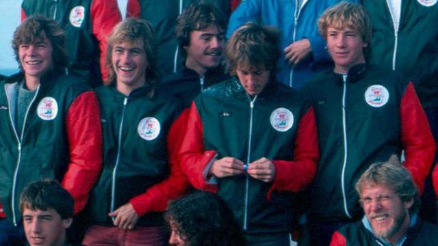 Carwyn Williams (middle row, second from left), 1983 Welsh national team