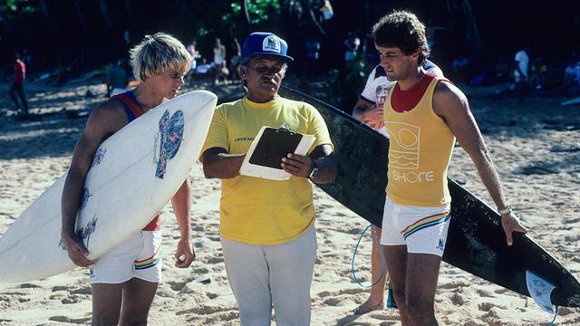 (L to R) Jackie Dunn, Rabbiet Kekai, Shaun Tomson, 1980 Pipeline Masters. Photo: Brian Bielmann