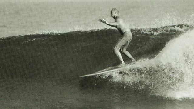 Hoppy Swarts, Malibu, 1961. Photo: LeRoy Grannis