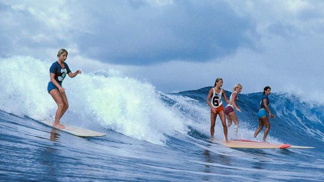 Linda Benson, left, Makaha, 1964. Photo: Don James
