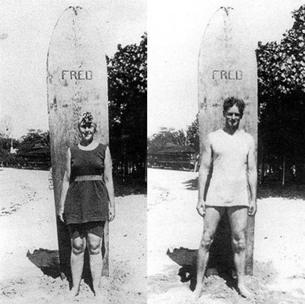Agatha and Archie Christie in Waikiki, about to go surfing