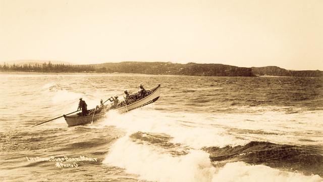 Manly surf boat, 1908