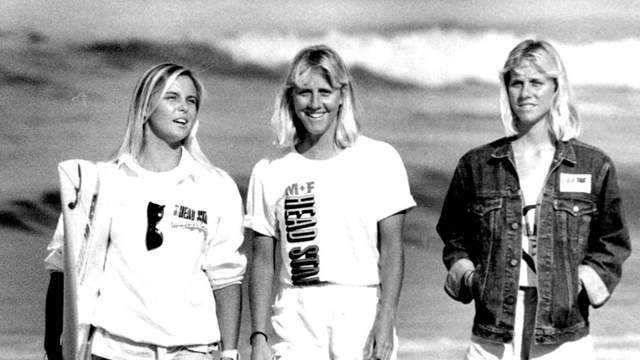 Jorja and Jolene Smith with Wendy Botha (left), 1988. Photo: Paul Wright