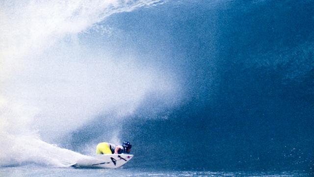 Tom Carroll, Pipeline, 1990. Photo: Adriano Sodre