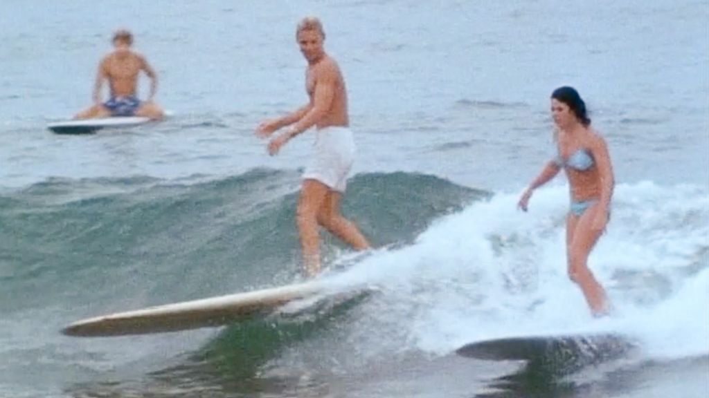 surfer pearl turton and mike hynson in Endless Summer