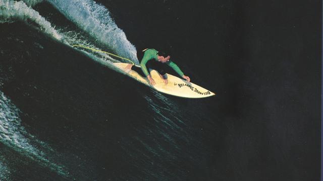 Mundaka, 1988. Photo: Robert Beck