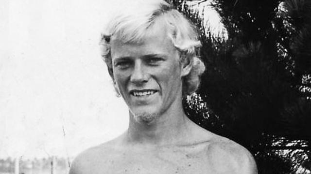 3rd-place finisher Peter Townend, with trophy