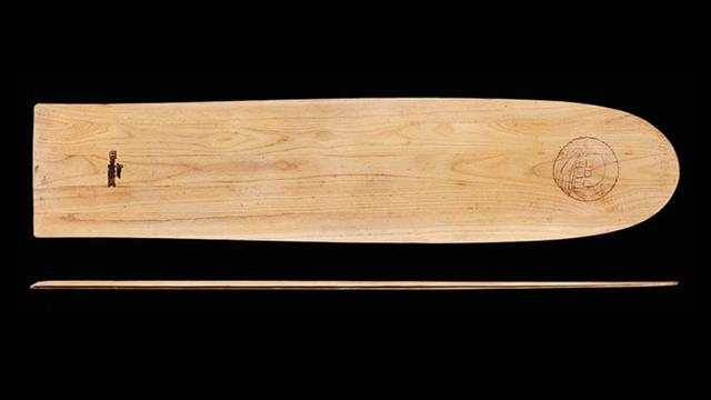 Modern alaia surfboard