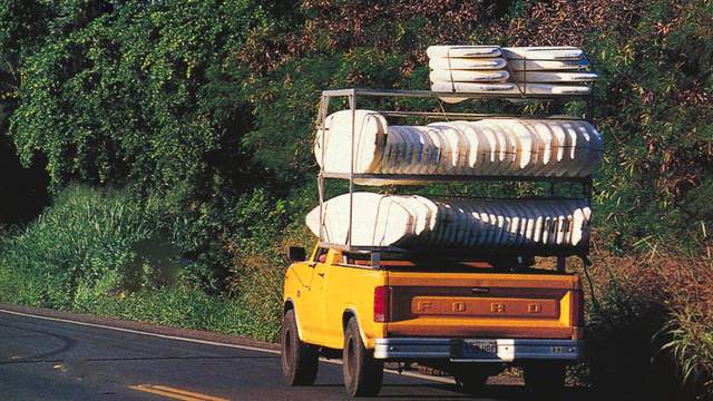 Clark Foam delivery, North Shore, 1988. Photo: Robert Beck