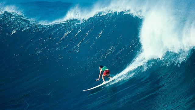 Mark Richards, Waimea, 1986, on a Rawson gun. Photo: Rob Gilley