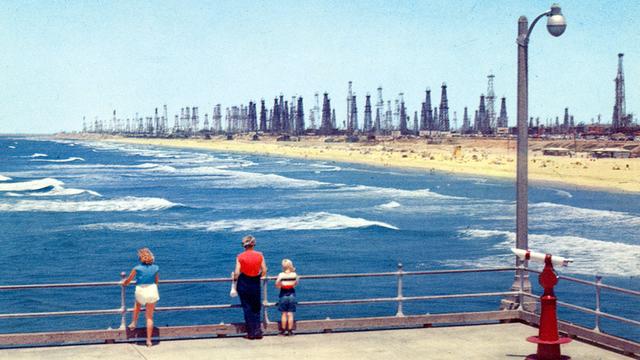 Huntington Pier, late 1950s
