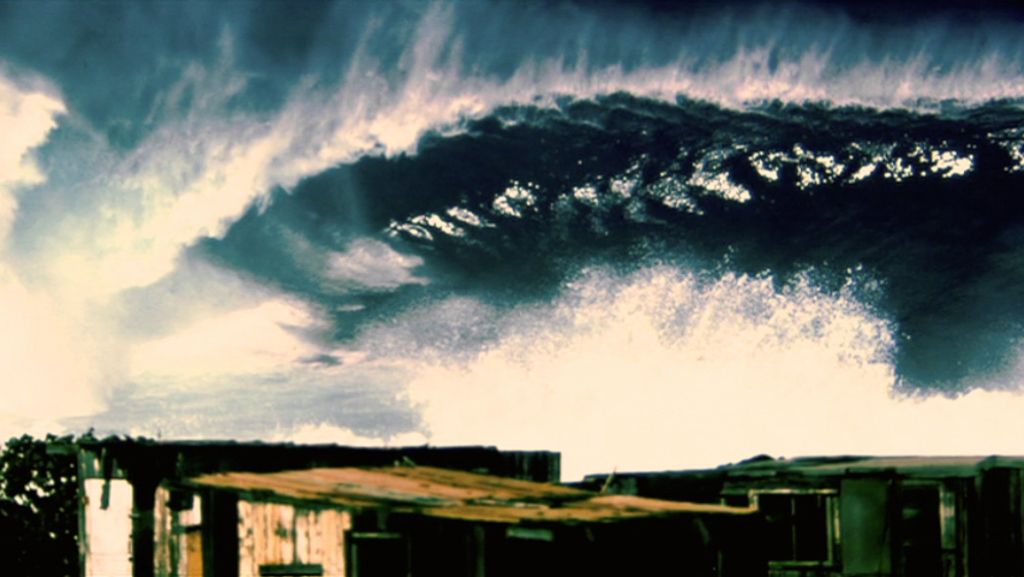 Huge wave at Kaena Point, Oahu, in 1969