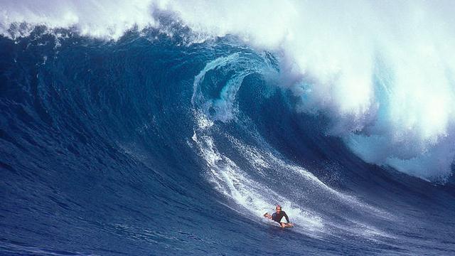 Mike Stewart, Peahi, 1990s. Photo: Darrell Wong