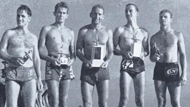 Cliff Tucker, center