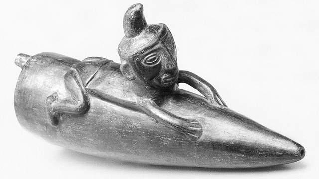 Inca ceramic of caballito-riding fisherman