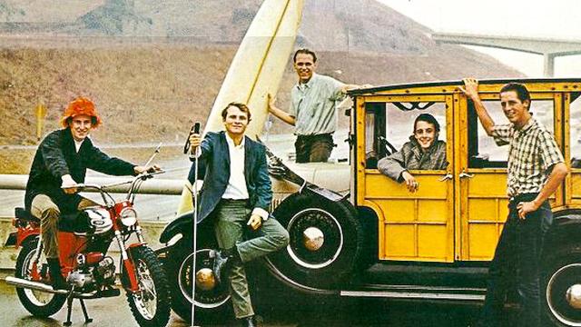 Detail from the Safaris' "Hit City '65" LP