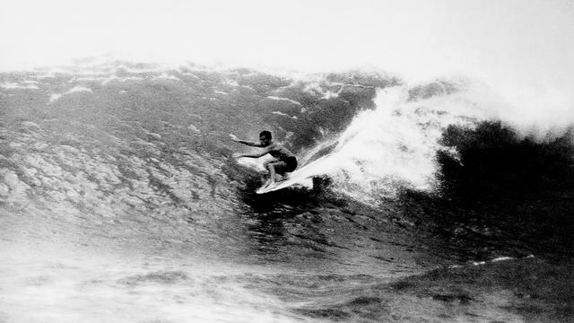 Paul Strauch, cheater five, Haleiwa, 1962. Photo: John Severson