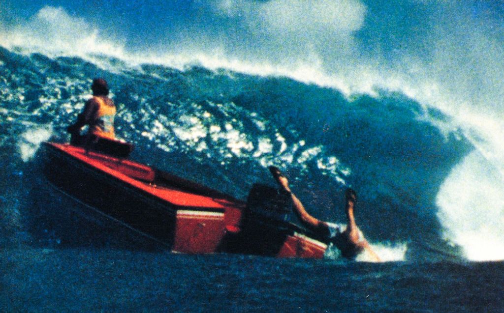 surfing filimmaker steve soderberg in tahiti, 1987