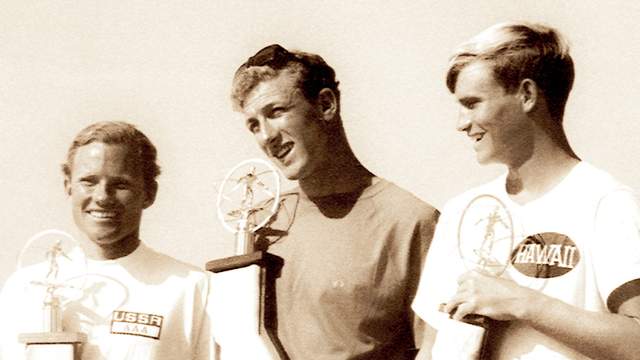 (L to R) Corky Carroll, Nat Young, Jock Sutherland, 1966 World Championships. Photo: LeRoy Grannis
