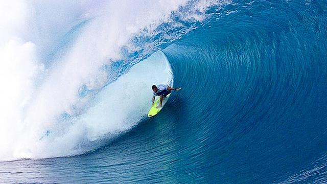 Shane Powell, Teahupoo, 20027. Photo: Grant Ellis