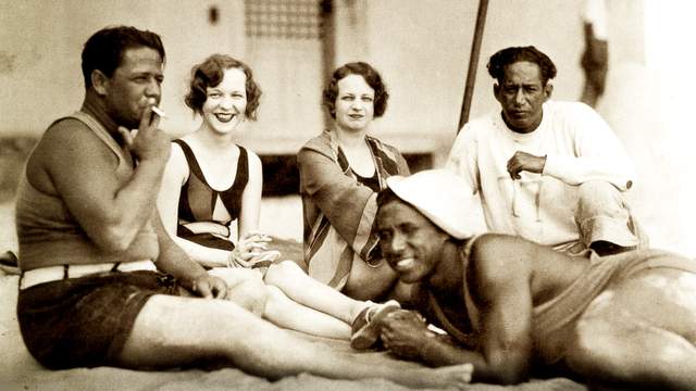 Tough Bill Keaweamahi (left) and Chick Daniels (right), 1929