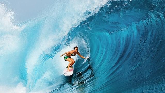 Chelsea Georgeson, Teahupoo. Photo: Quksilver