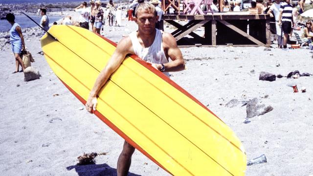 Weber and Performer. Photo: LeRoy Grannis