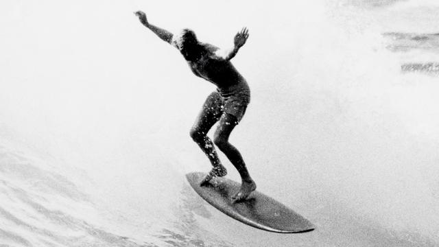 Keith Paull, Makaha. Photo: Art Brewer
