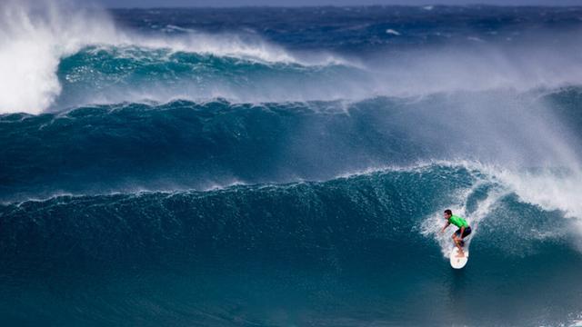 Myles Padaca, Sunset Beach. Photo: Keoki Saguibo