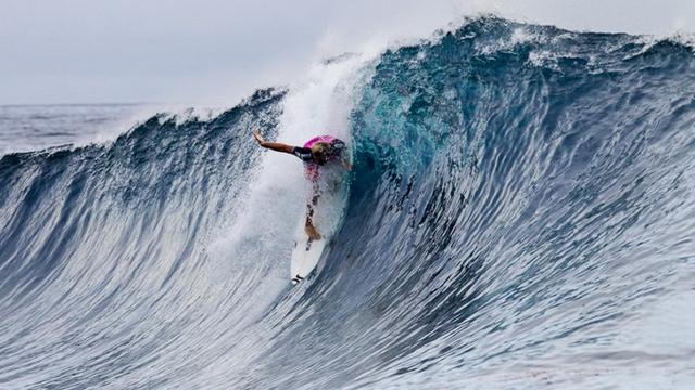 2013 Billabong Pro, Teahupoo. Photo: Kirstin Scholtz