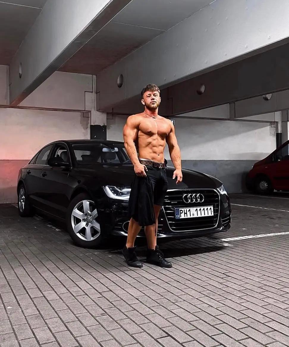 Obchodní zástupce firmy TS Energy