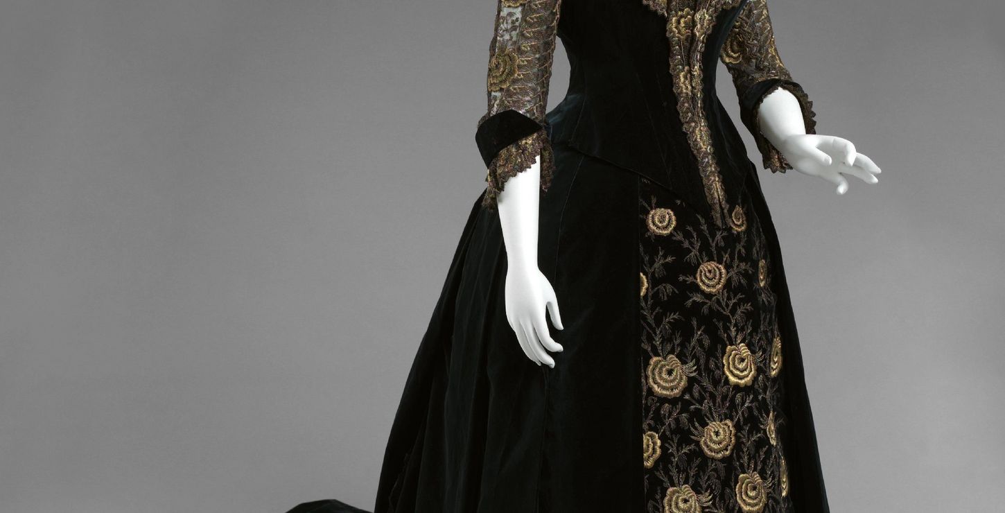 Woman's Dress with Dinner and Evening Bodices, c. 1885, Designed by Emile Pingat, French, 1820 - 1901.  Worn by Mrs. Charles G. Roebling, American, 1855 - 1887, 1949-29-3a--c