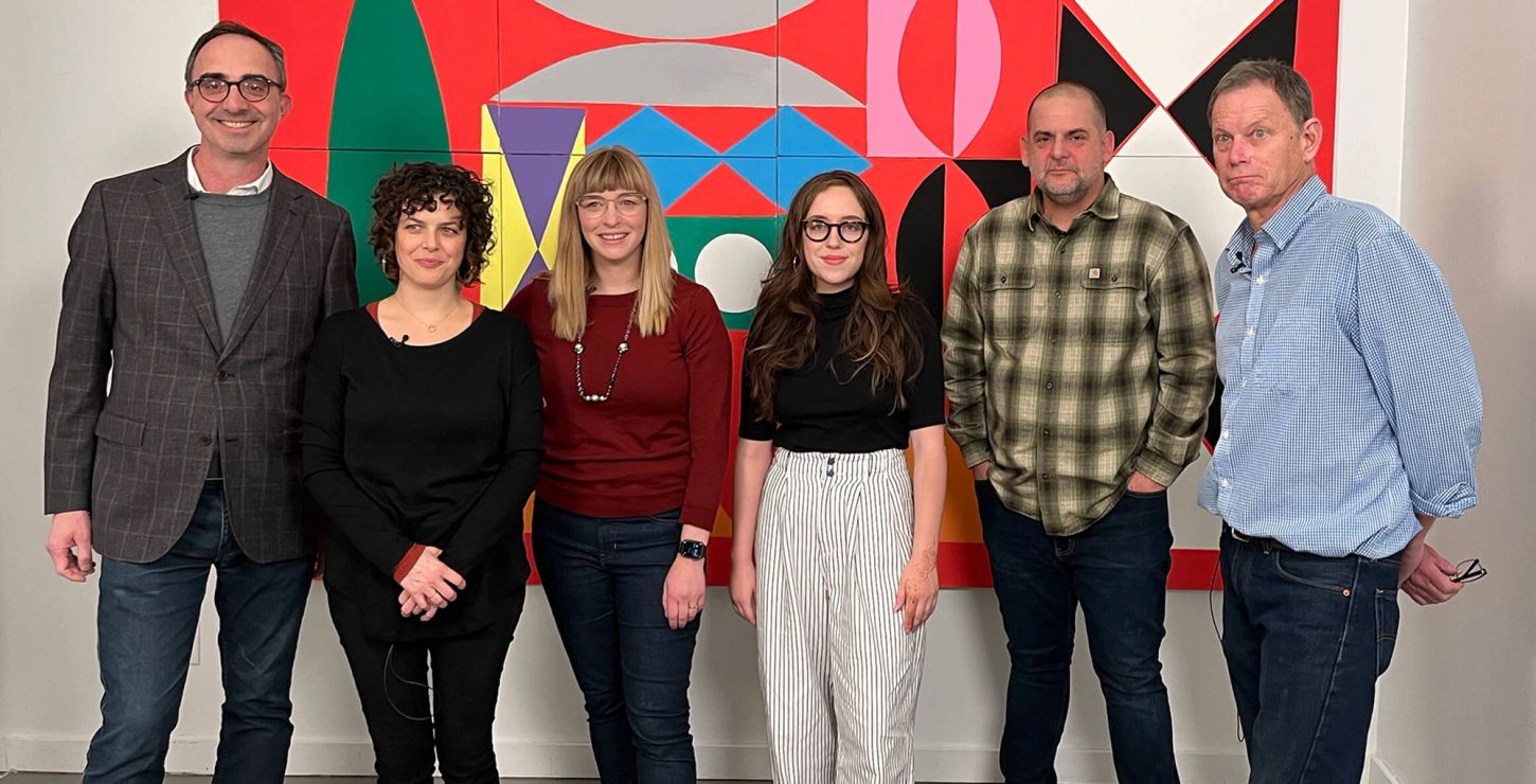 Curator Matthew Affron and artists Raymond Saá, Kathleen Eastwood Riaño, Lauren Whearty, Sierra Montoya Barela, Buy Shaver standing in front of an abstract mural.