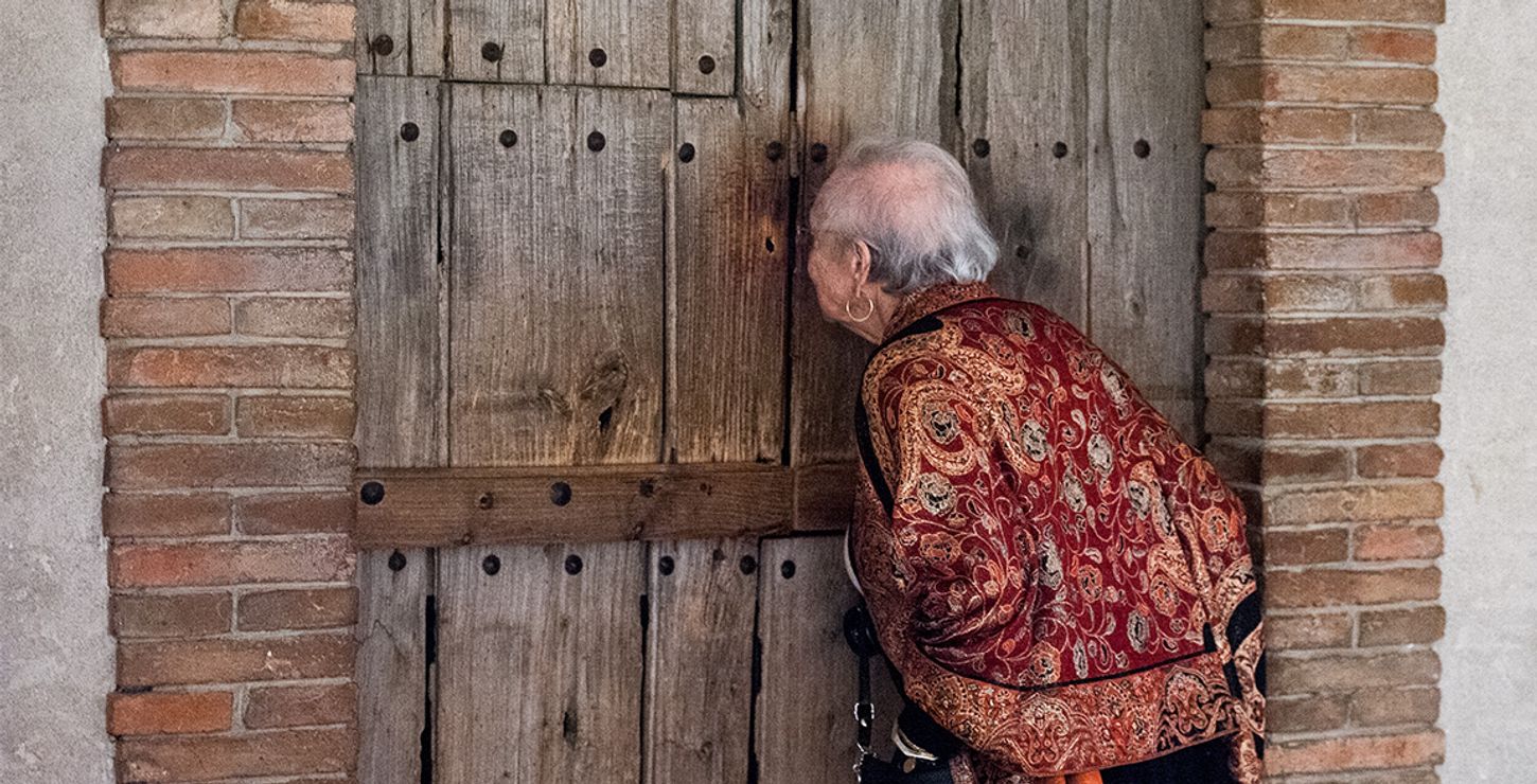 Visitor looking at Étant donnés, 1946–66, by Marcel Duchamp, 1969-41-1