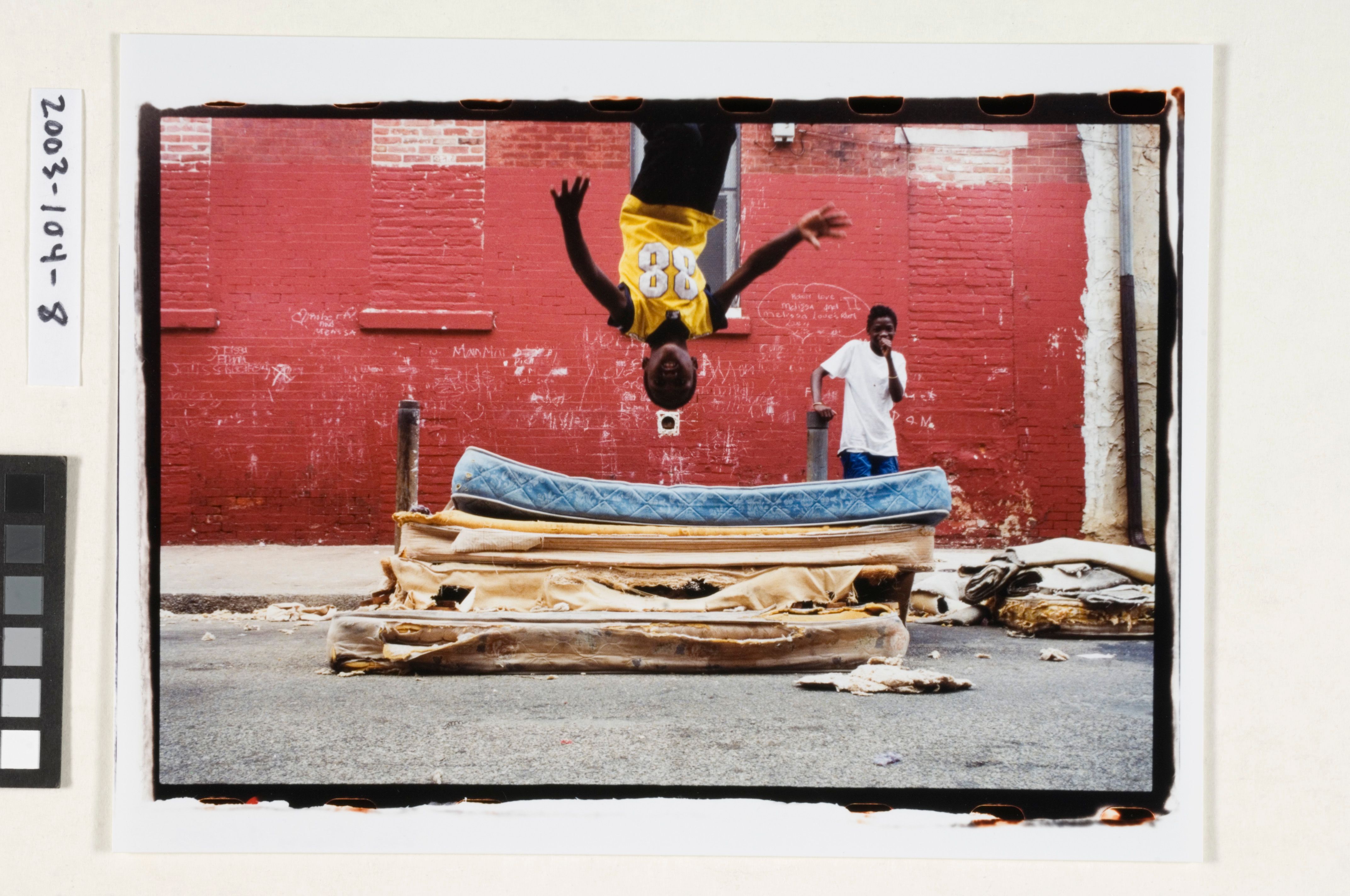South Philly (Mattress Flip Front), 2001 (negative), 2003 (print), by Zoe Strauss