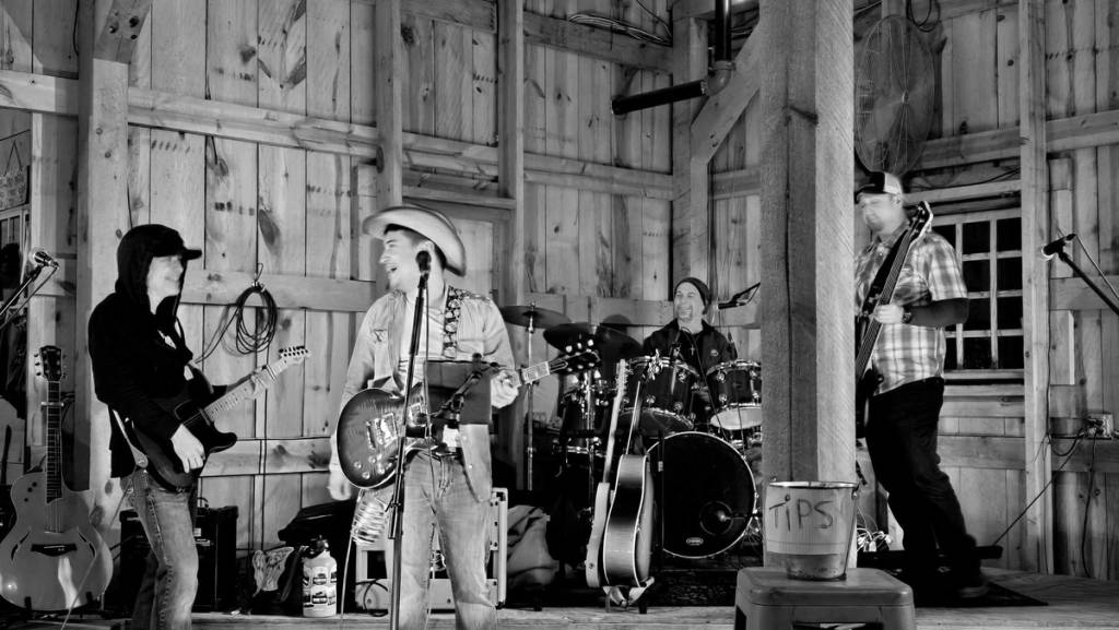 Tennessee Whiskey — Texas, Whiskey & You performance