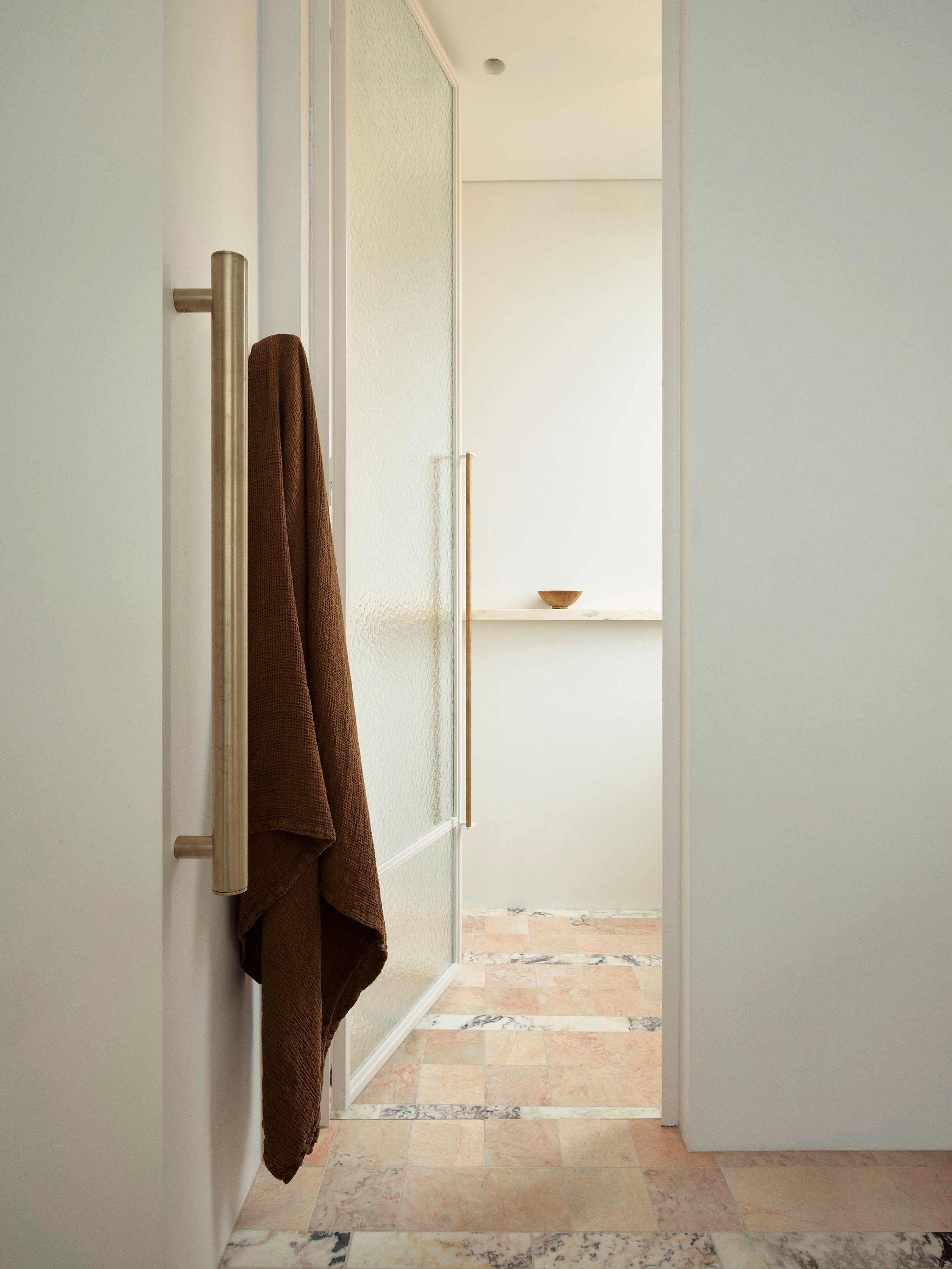 Dancing on the Ceiling_Secondary Bedroom_Ensuite Shower