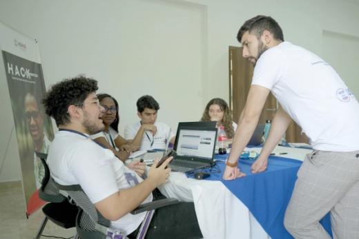 Hack Por Colombia: Construyendo Acceso a la Justicia