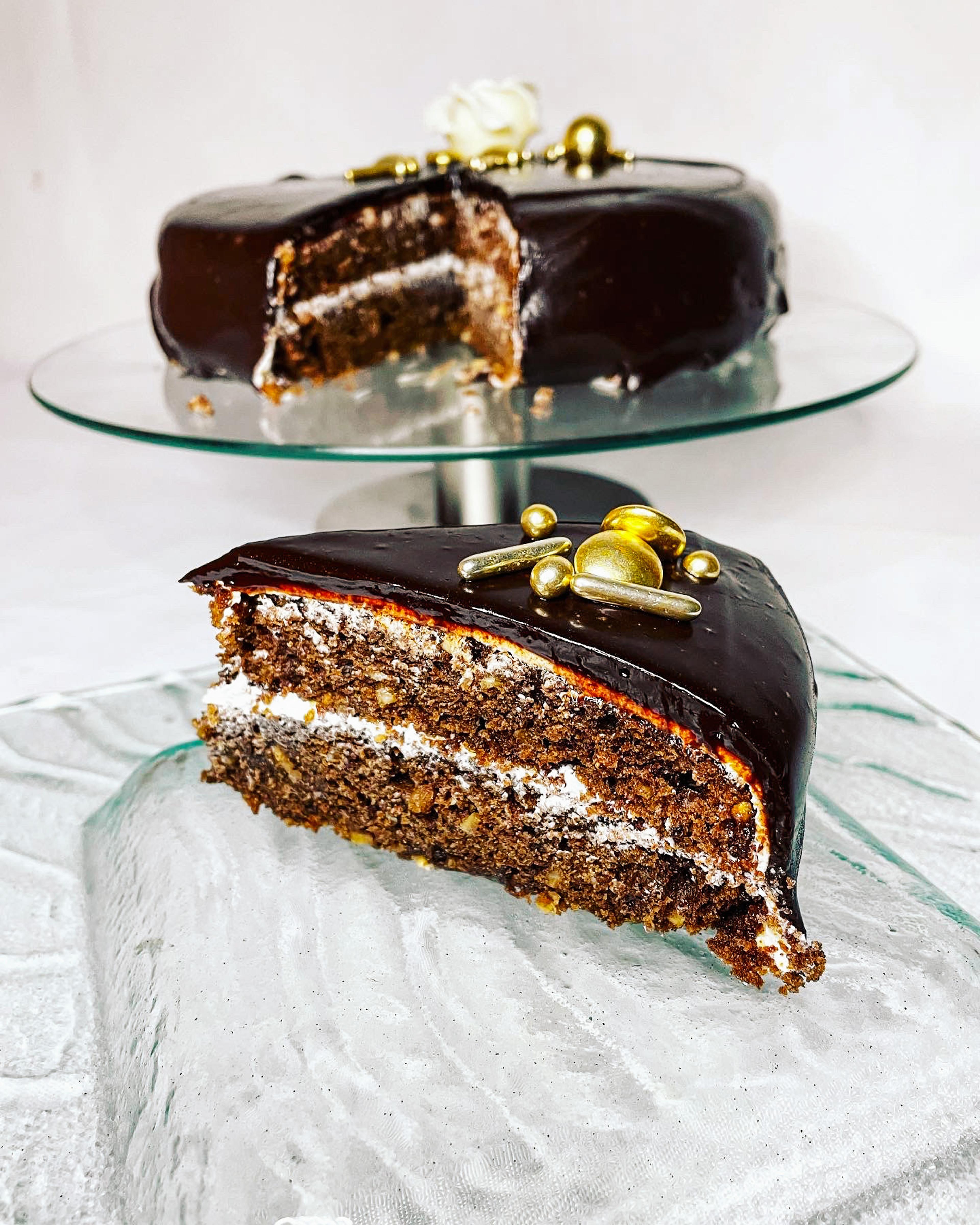 La deg friste av nydelige kaker og desserter fra Kokkejævel. Foto: Isabelle Kristiansen Sandøy