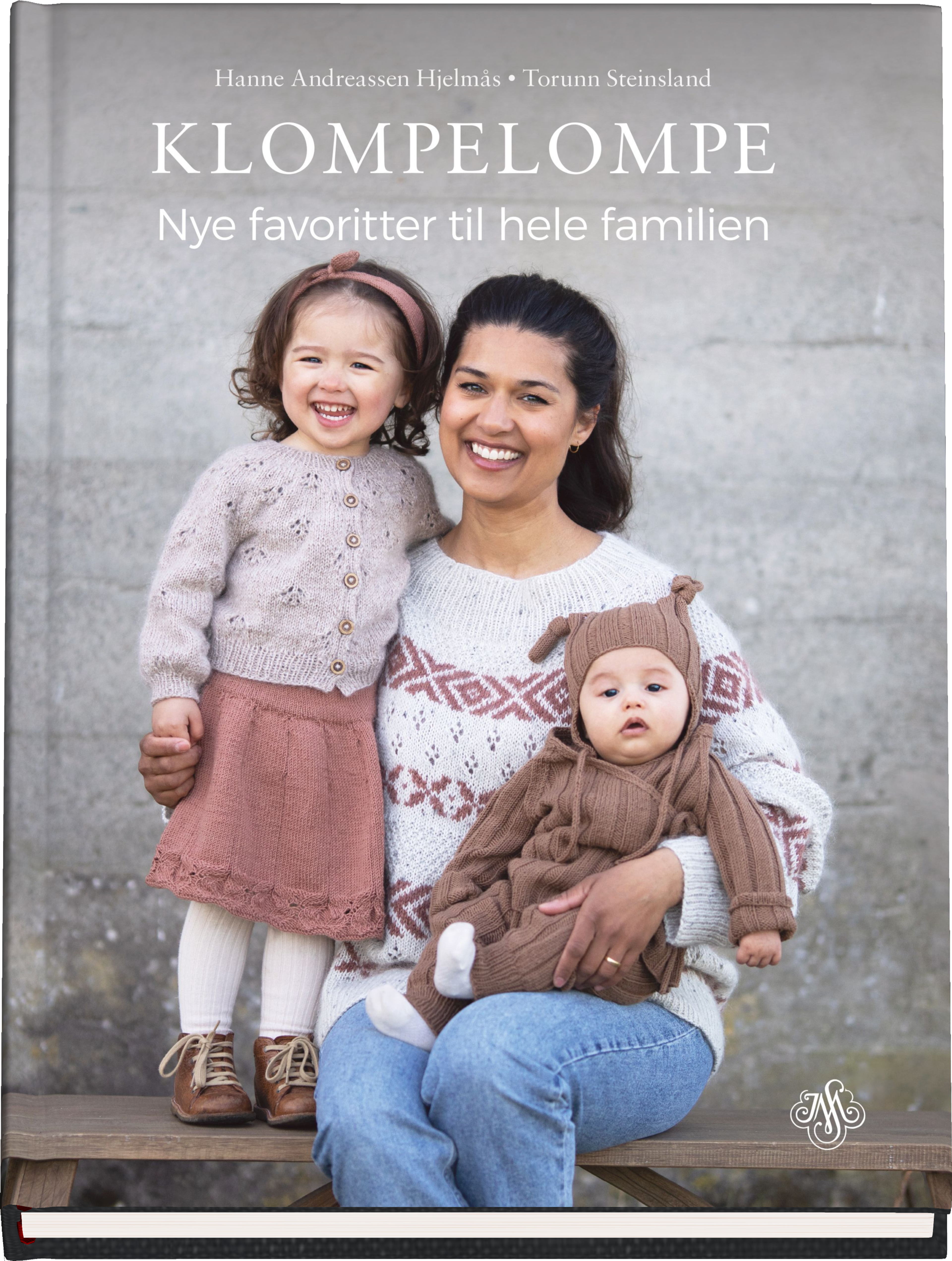 Bokomslag for "Klompelompe - nye favoritter til hele familien  av Hanne Andreassen Hjelmås og Torunn Steinslang "