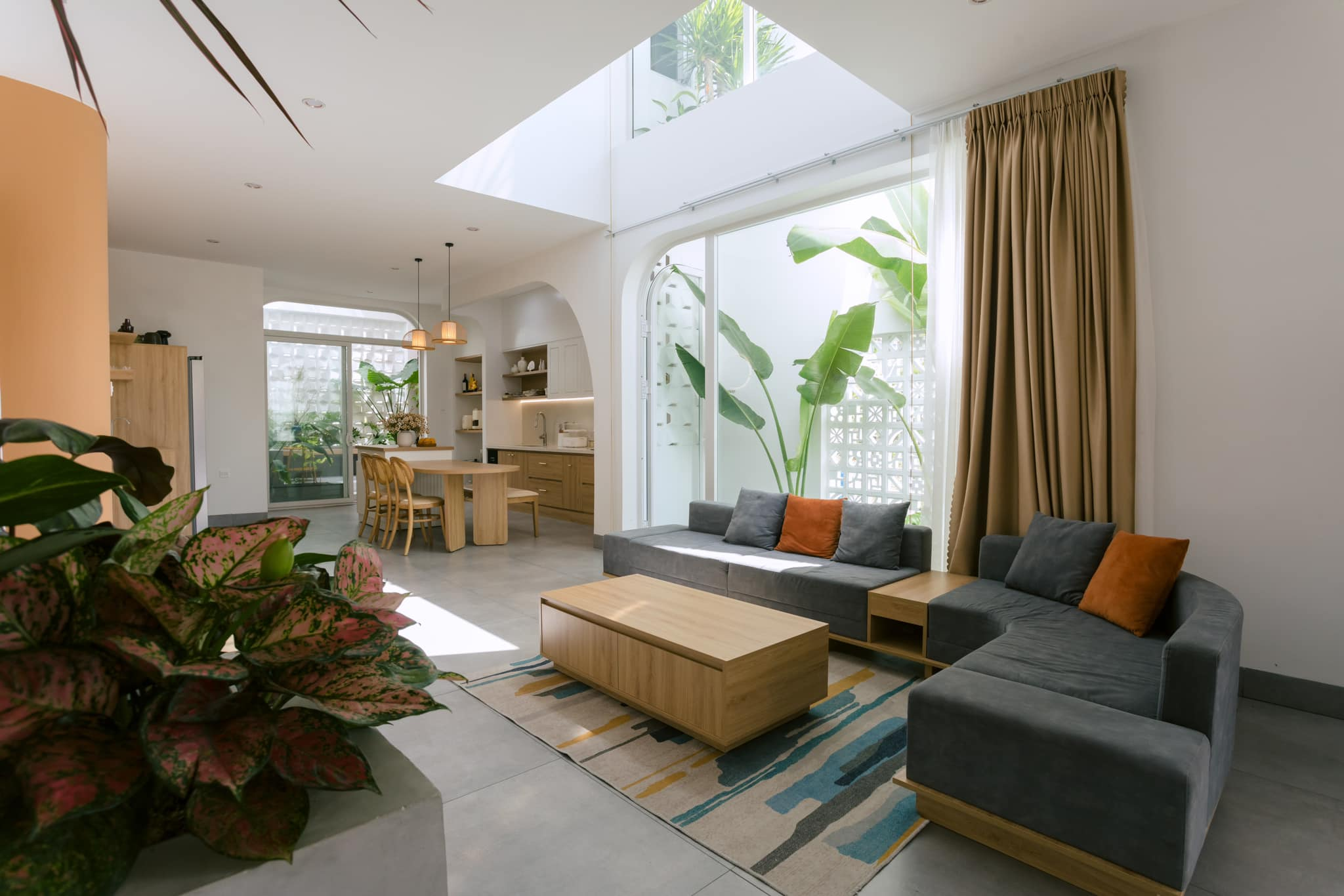QH House - Tổ ấm tâm huyết dành cho vợ chồng trẻ 