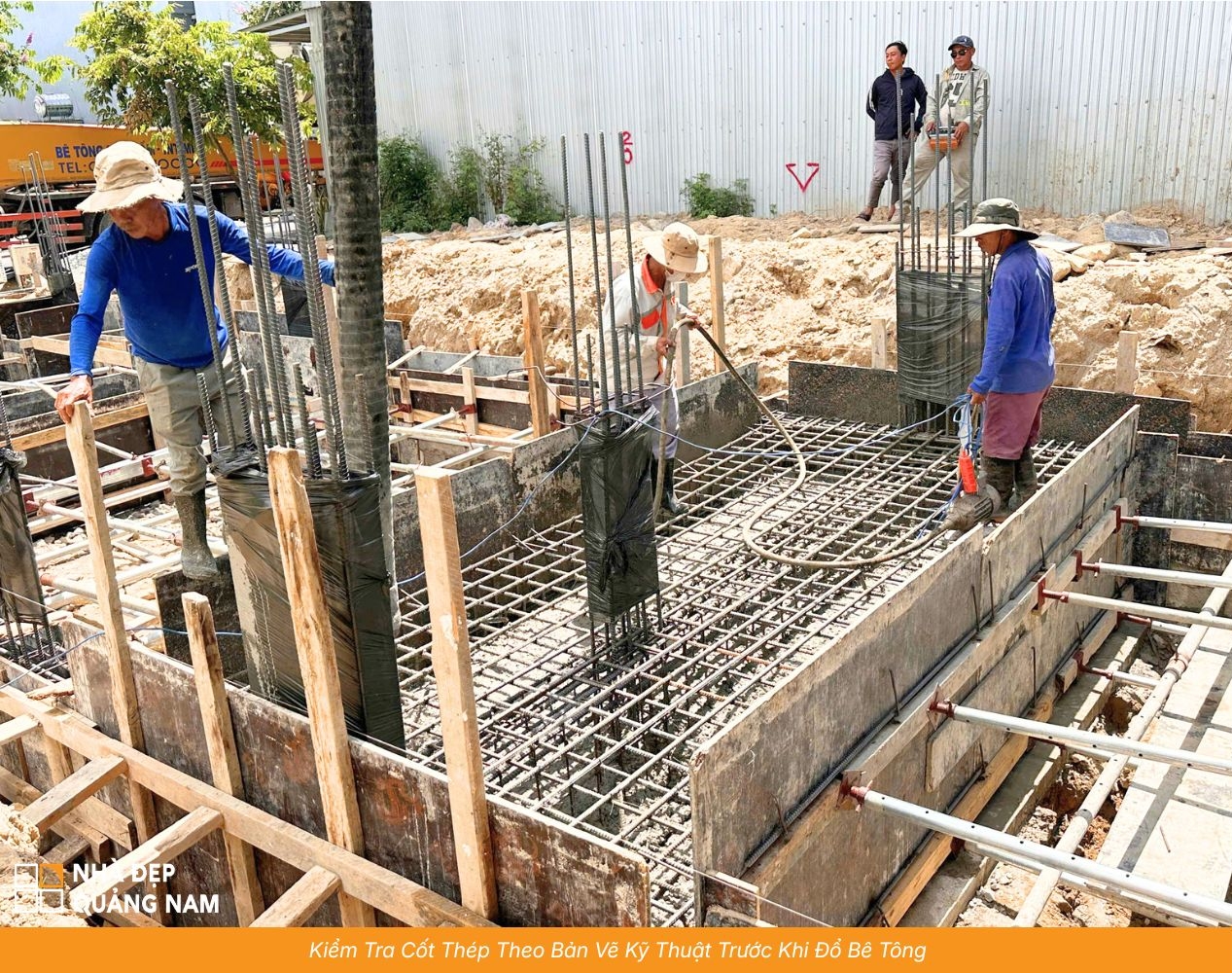 Kiểm Tra Cốt Thép Theo Bản Vẽ Kỹ Thuật Trước Khi Đổ Bê Tông